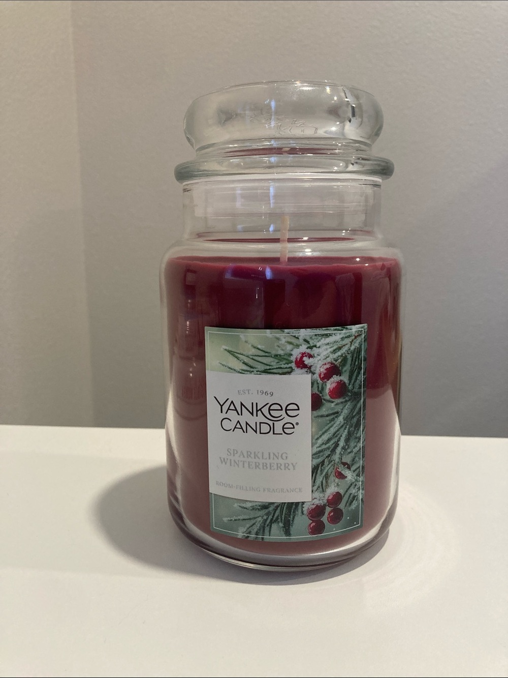 Yankee Candle Sparkling Winterberry